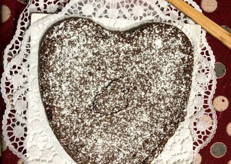 Torta al cioccolato dal cuore morbido