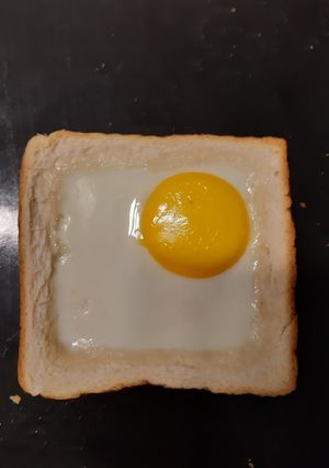 Gambar Roti bakar telur mata 🍳🍳