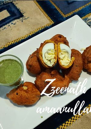 A picture of Hyderabadi Special Anda Bondas.