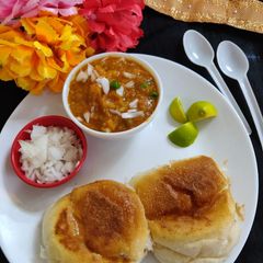 A picture of Pavbhaji.