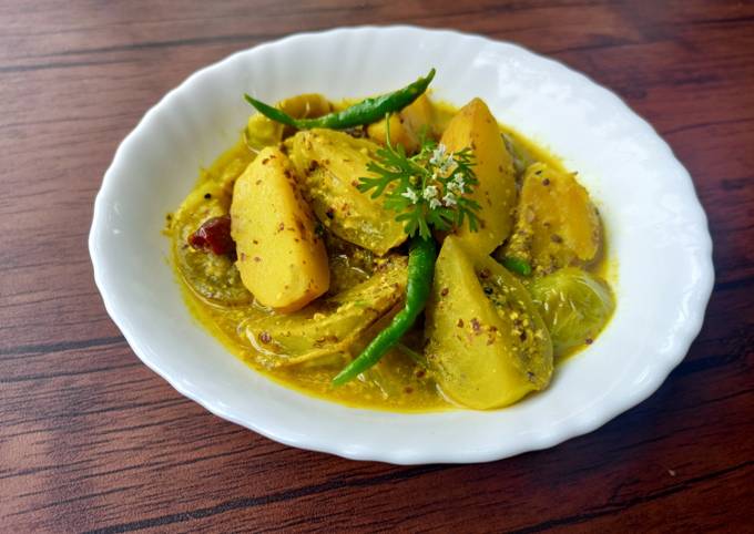 BENGALI STYLE TANGY GREEN TOMATO CURRY WITH MUSTARD SAUCE KANCHA TOMATOR SORSHE JHAL Recipe by Meowking It My Way Cookpad