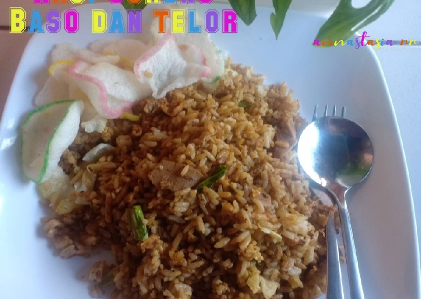 Telur dan nasi goreng basu