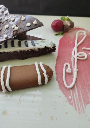 A picture of Piano pastry.