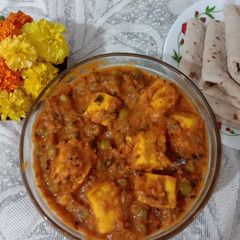 A picture of #FM#W2#Mains Matar Paneer.
