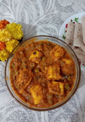 A picture of #FM#W2#Mains Matar Paneer.