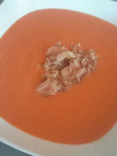 Una foto de Salmorejo de atún Thermomix