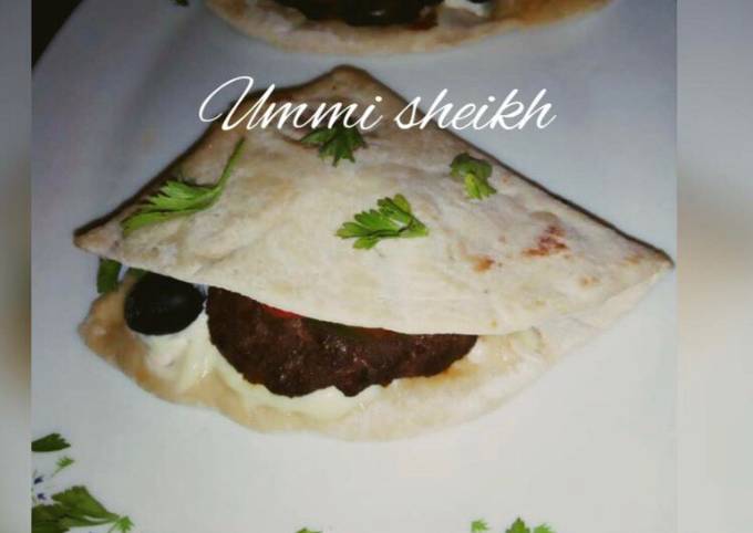 How to Make Favorite Macarabia beef, macarabia bread