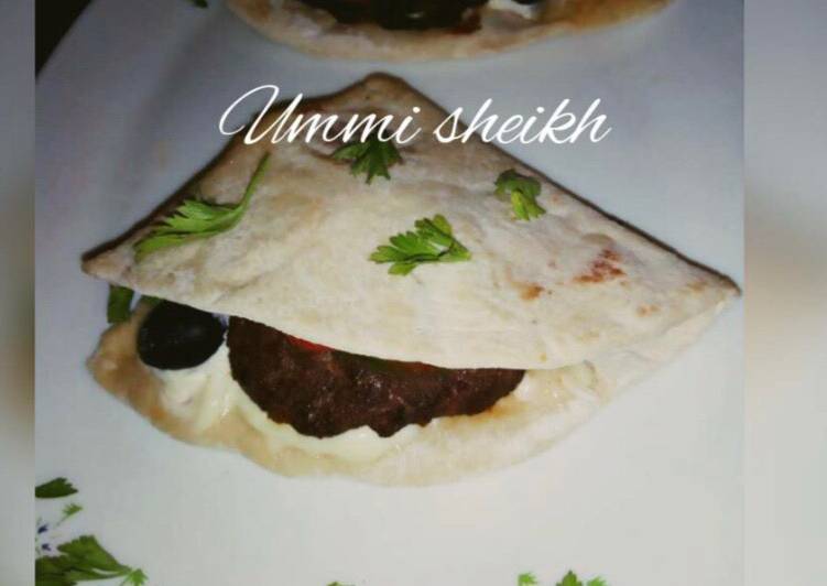 Easiest Way to Make Ultimate Macarabia beef, macarabia bread