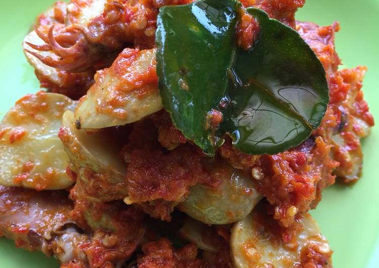 Balado jengkol cumi asin