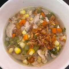 A picture of Sup Ayam Ala Resto Cepat Saji.