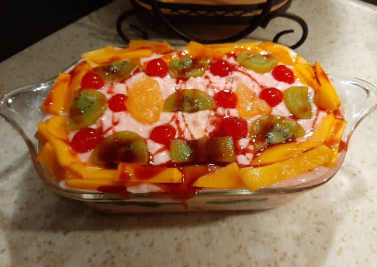 Step-by-Step Guide to Make Homemade Fruit Trifle