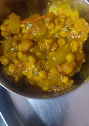 A picture of Dudhi chana.