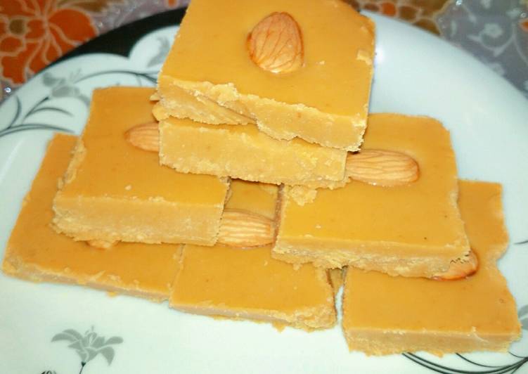 Besan burfi