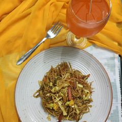 A picture of Hakka noodles.