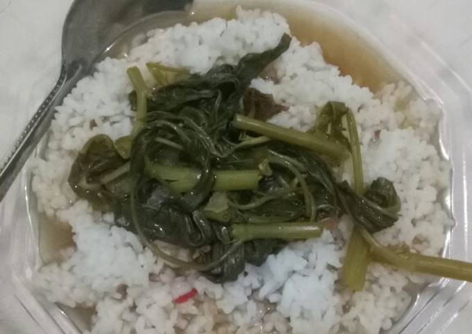 Sayur Asem Kangkung ala anak Kos Surabaya