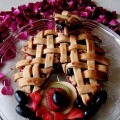 A picture of Mix Fruit Pie.