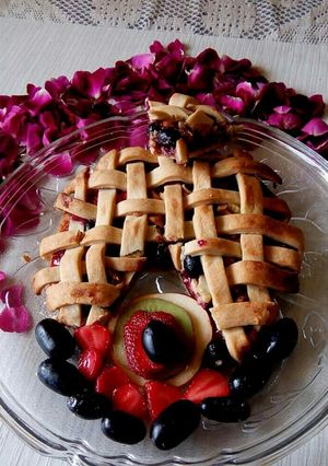A picture of Mix Fruit Pie.