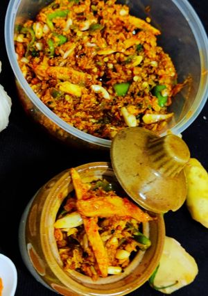 लहसुन अदरक हरी मिर्च का अचार (lehsun adrak hari mirch ka achar recipe in Hindi) रेसिपी मुख्य फोटो