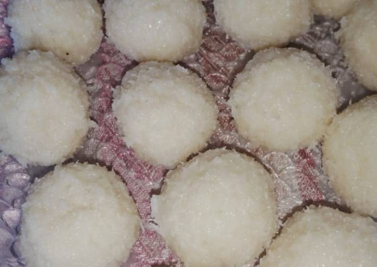 Steps to Make Speedy Coconut laddu