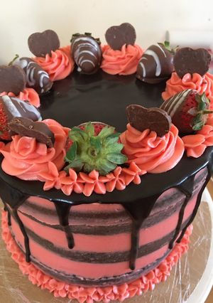 A picture of Strawberry chocolate cake.