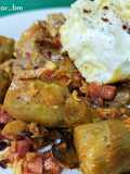 Alcachofas con champiñón, jamón y huevo poché
