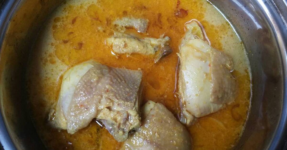 Resep Kari Ayam resep ibu oleh Aliya - Cookpad