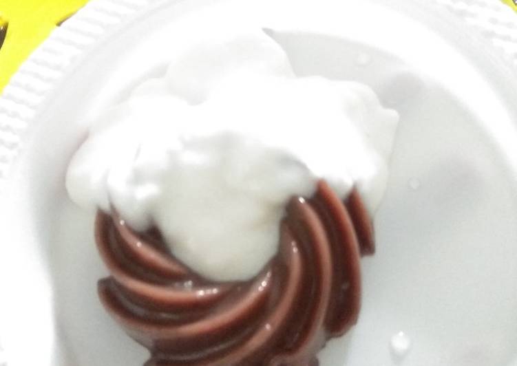 11 Resep: Puding coklat lembut dengan Fla susu Kekinian