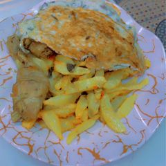 A picture of Chips and egg.