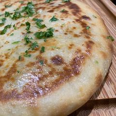 A picture of Karachay Khychin.