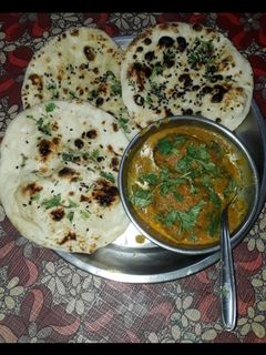तंदूरी रोटी (tandoori roti recipe in marathi) रेसिपी चे मुख्य फोटो 