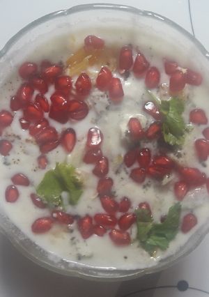 A picture of Fruits raita.