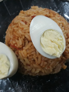 A picture of Jollof rice.