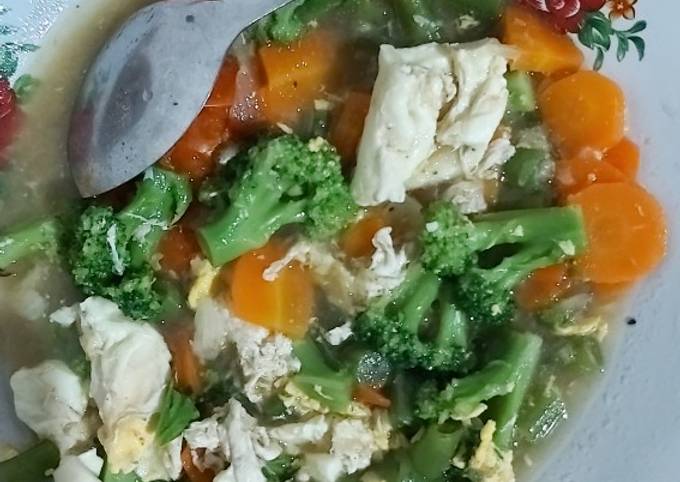 Sup sayur telur (Menu diet)