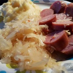 A picture of Sauerkraut and Smoked Sausage.