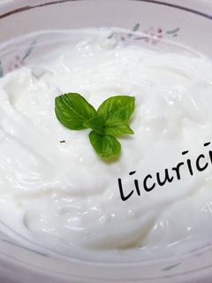 O poză a rețetei Sos de usturoi cu iaurt!.