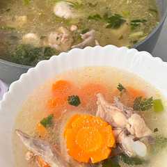 รูปของ Sup ayam Favorit keluarga pas musim hujan!😍