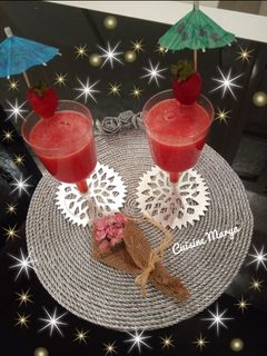 صورة لوصفة عصير الفراولة والليمون 🍓🍓🍓