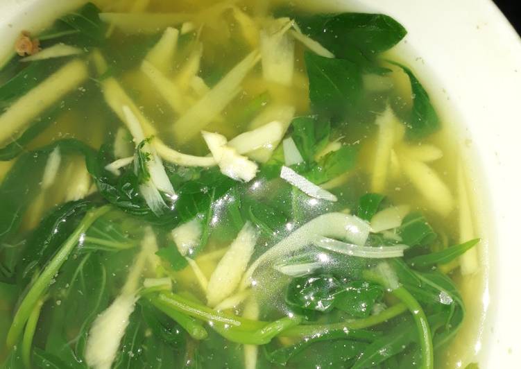 Bagaimana Membuat Sayur bening bayam dan rebung muda yang Bisa Manjain Lidah