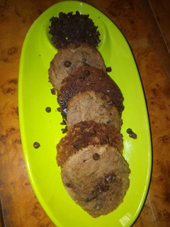 चोको चिप्स कुकीज़ (Choco chips cookies recipe in Hindi) रेसिपी मुख्य फोटो