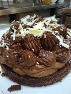 Una foto de Torta bomba de chocolate