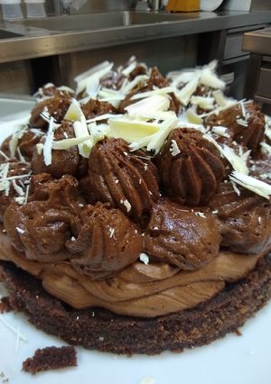 Una foto de Torta bomba de chocolate
