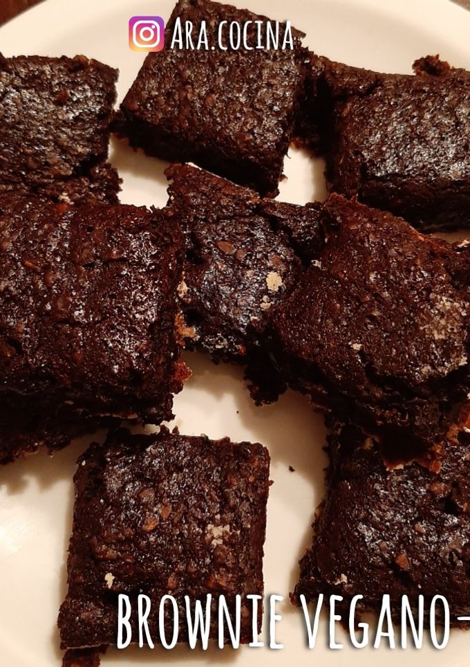 Una foto de Brownie vegano fit