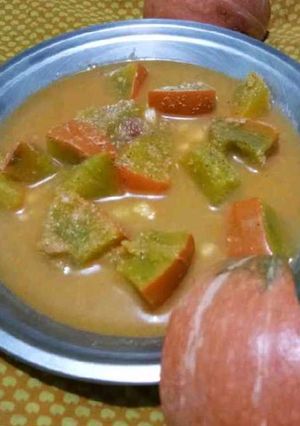 A picture of Mangalore Style Sweet Red Pumpkin Sambar.