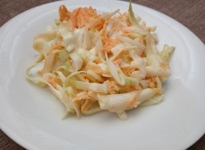 Una foto de Ensalada de Col/Repollo tipo KFC