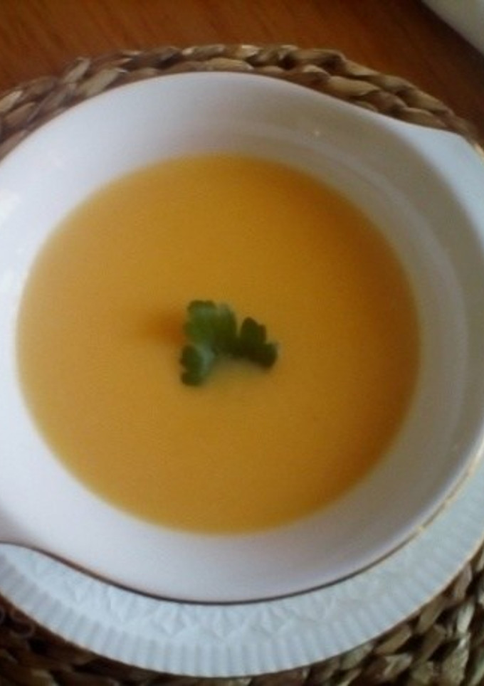 Una foto de Crema de calabaza a la naranja