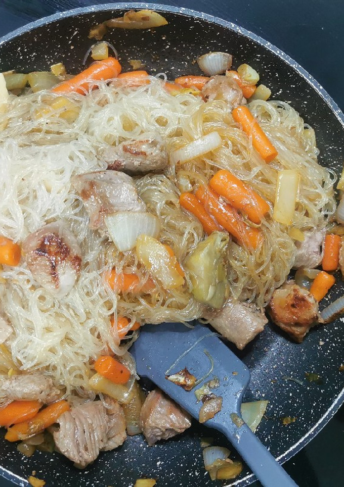 Una foto de Fideos orientales🍜
