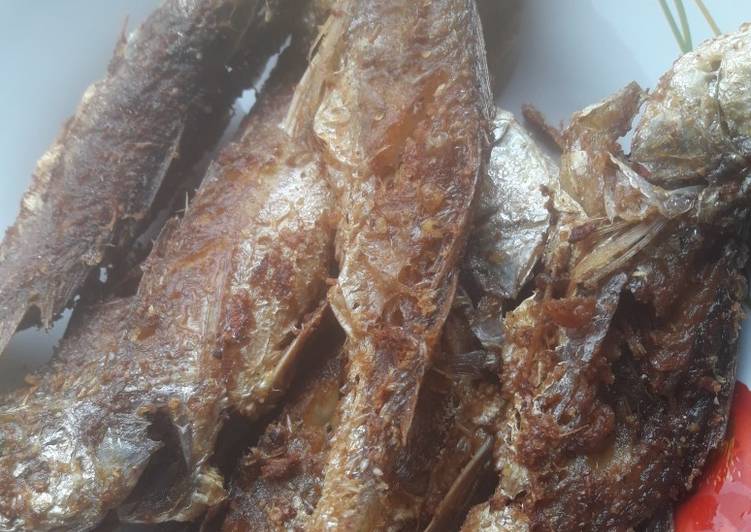 Resep Ikan Goreng bumbu kuning Lezat