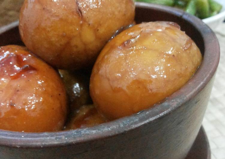 Resep telur kecap oleh anisa - Cookpad