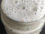 Una foto de malteada de banana