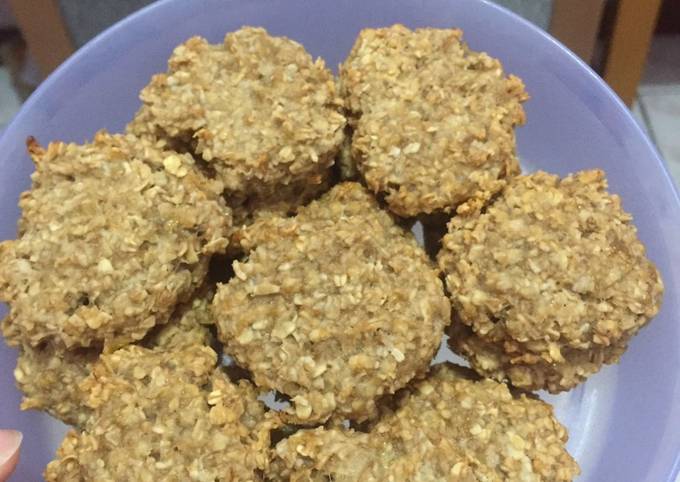 Oats bananas cookies (sugar and dairy free)